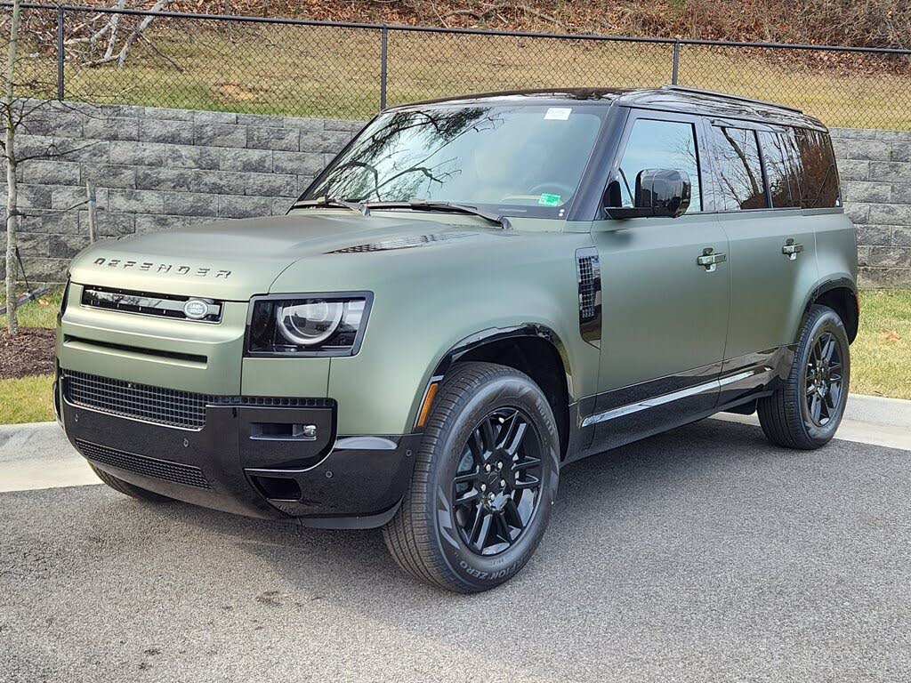 2026 Land Rover Defender 110 P400 X-Dynamic SE AWD