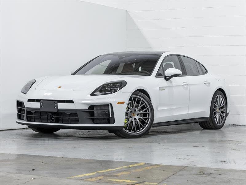 Porsche Panamera 4 AWD 2026