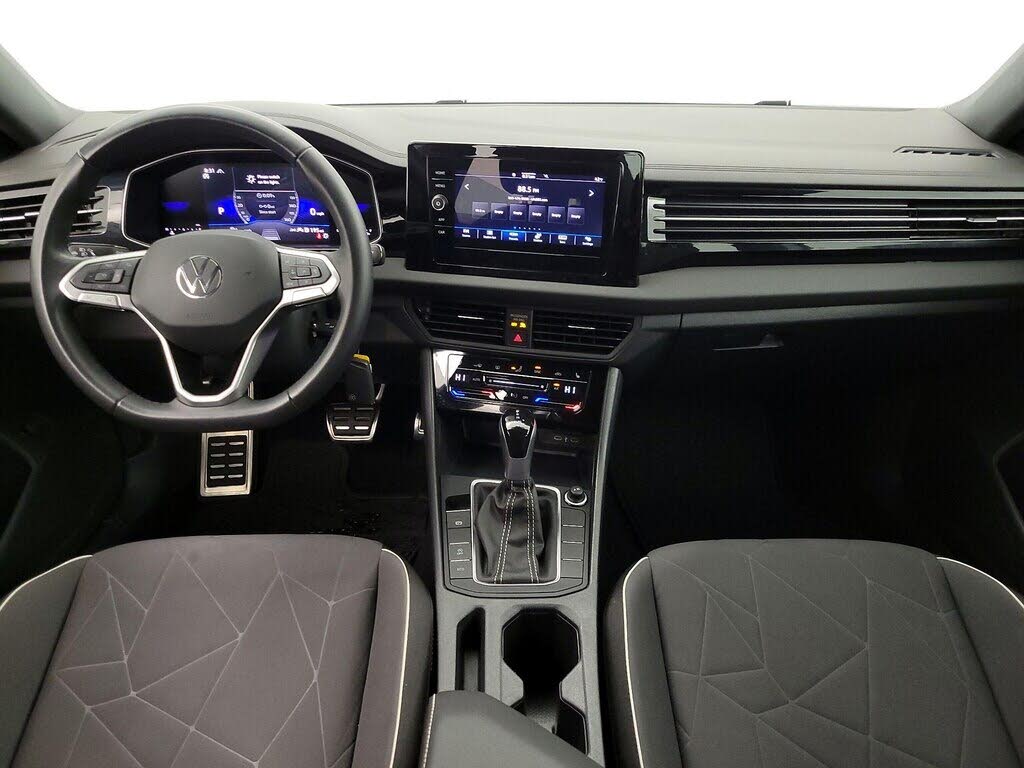 2025 Volkswagen Jetta Sport FWD