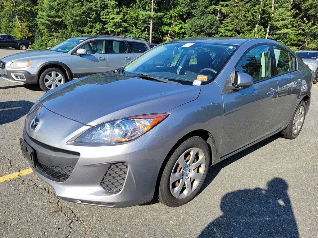 2013 Mazda MAZDA3 i Sport