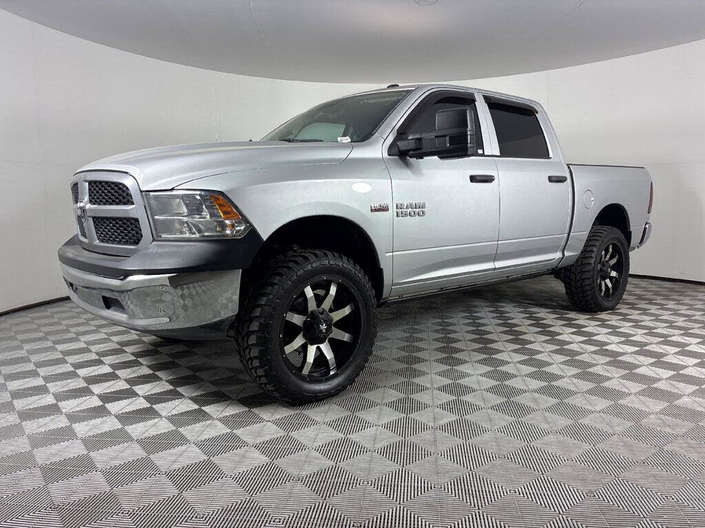 2016 RAM 1500 Tradesman Crew Cab 4WD