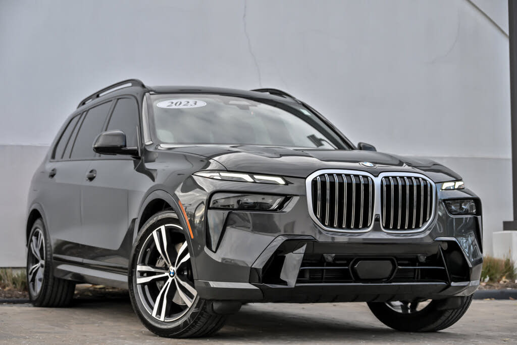 2023 BMW X7 xDrive40i AWD