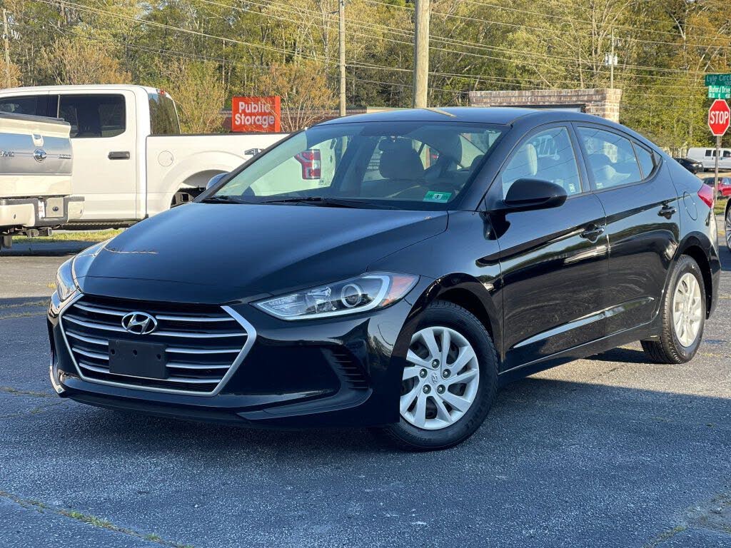 2018 Hyundai Elantra SE FWD