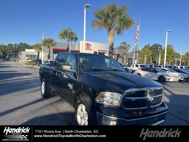 2023 RAM 1500 Classic Tradesman Crew Cab 4WD