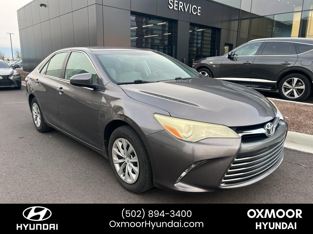 2016 Toyota Camry LE