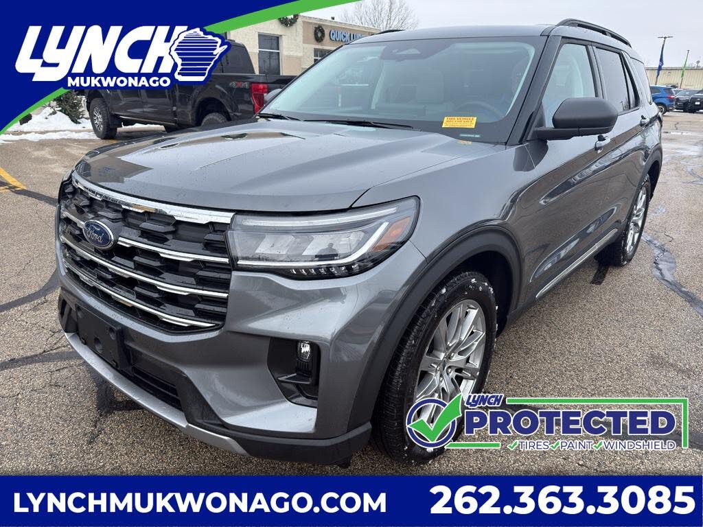 2025 Ford Explorer Active AWD