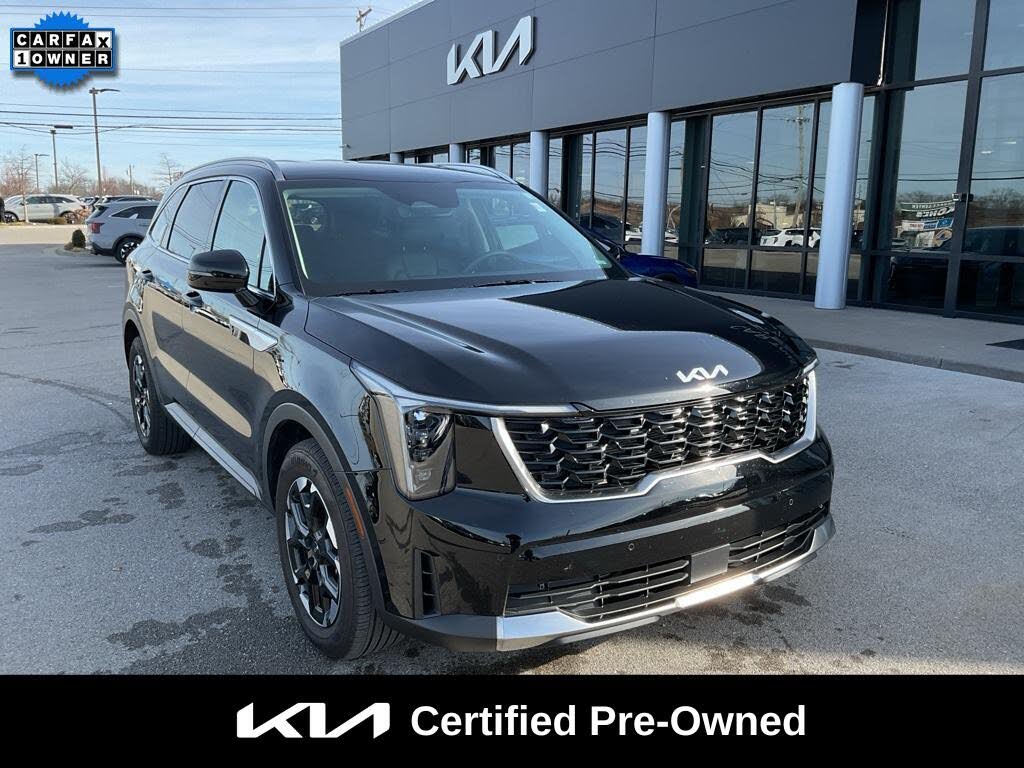 2025 Kia Sorento S FWD