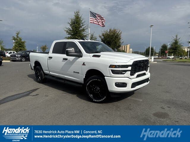2025 RAM 2500 Big Horn Crew Cab 4WD