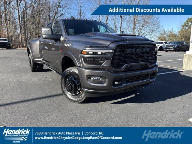 2026 RAM 3500 Limited Mega Cab DRW 4WD