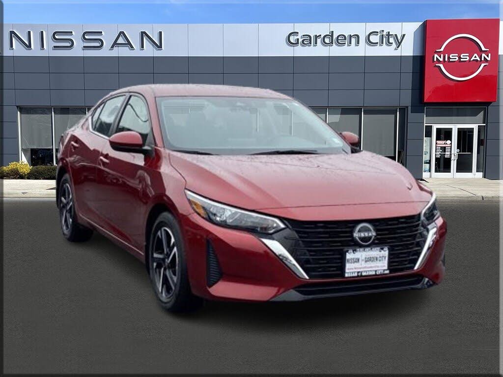 2025 Nissan Sentra SV FWD