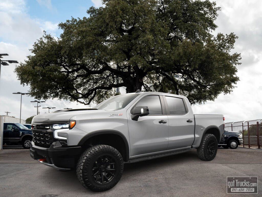 2024 Chevrolet Silverado 1500 ZR2 Crew Cab 4WD