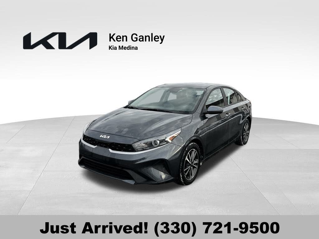 2022 Kia Forte LXS FWD