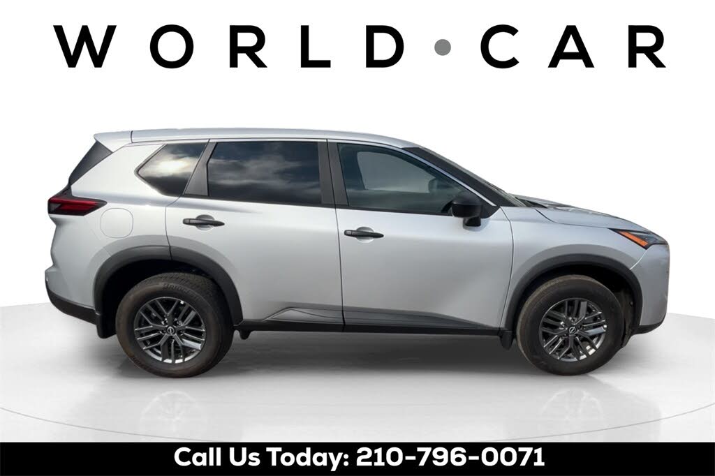 2025 Nissan Rogue S FWD