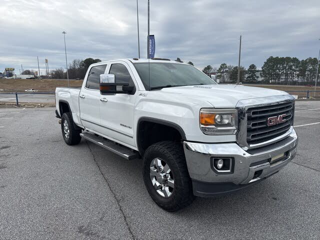 2015 GMC Sierra 2500HD SLT Crew Cab SB 4WD