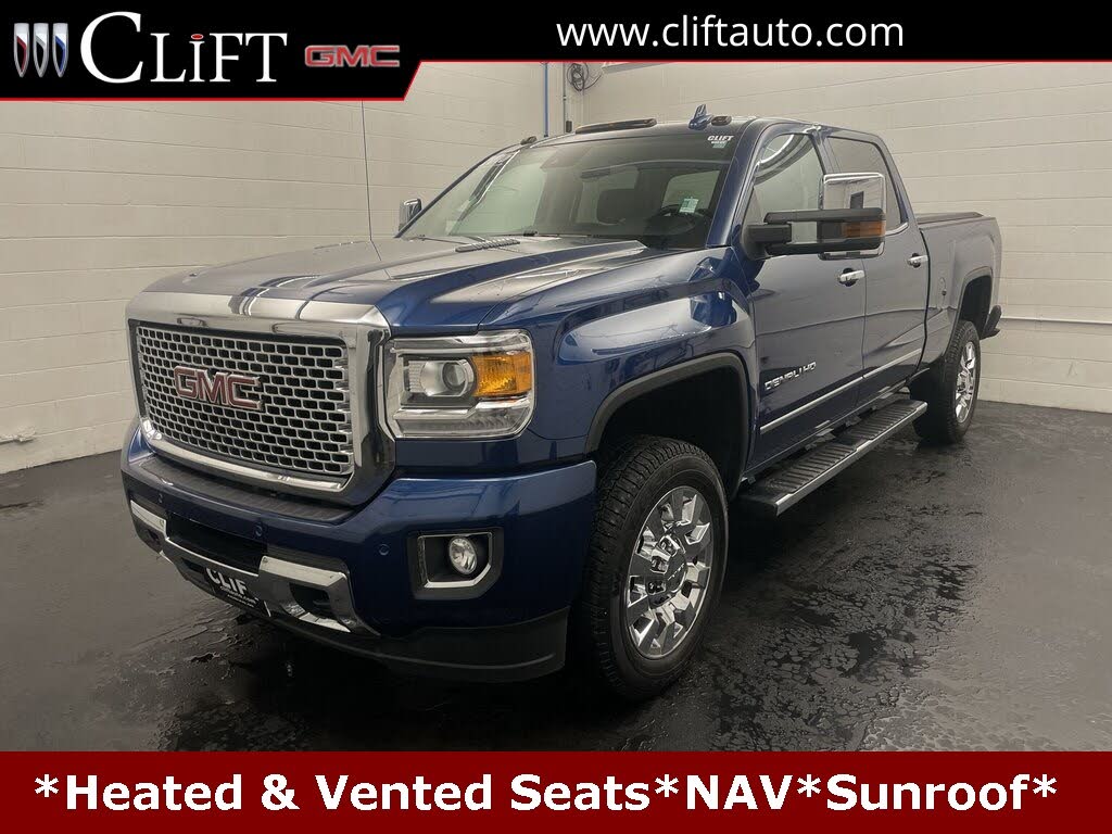 2016 GMC Sierra 2500HD Denali Crew Cab SB 4WD