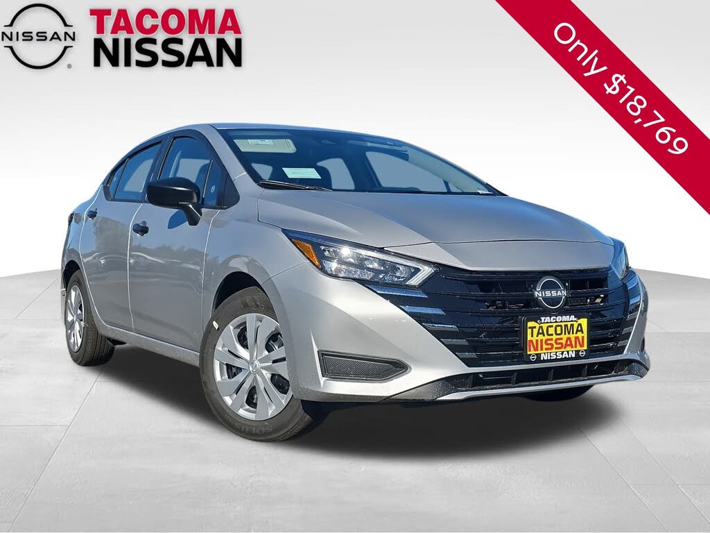 2025 Nissan Versa S FWD