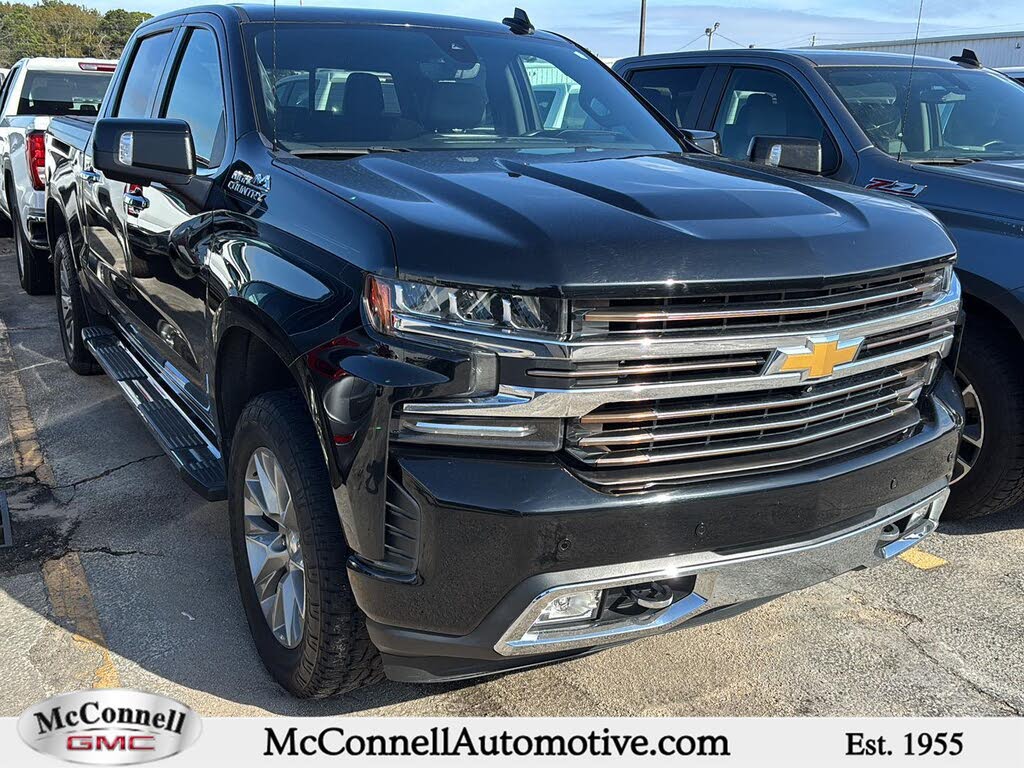 2022 Chevrolet Silverado 1500 High Country Crew Cab 4WD