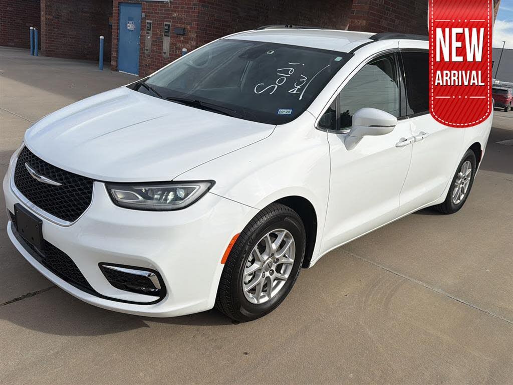 2022 Chrysler Pacifica Touring L FWD