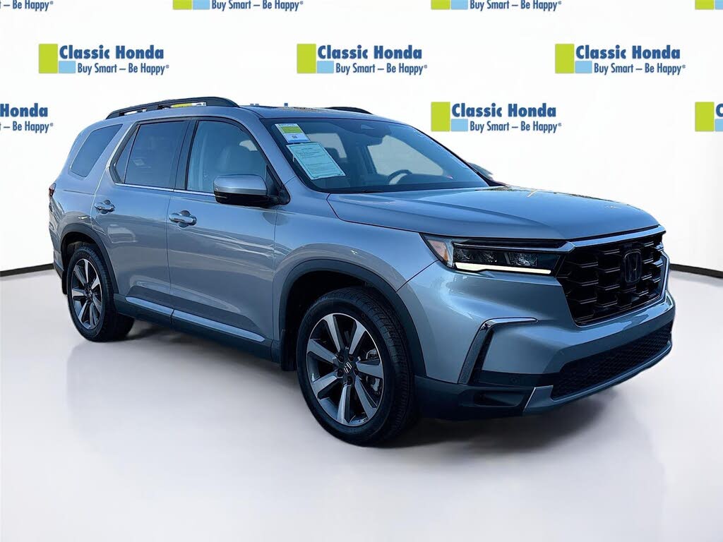 2024 Honda Pilot Touring FWD