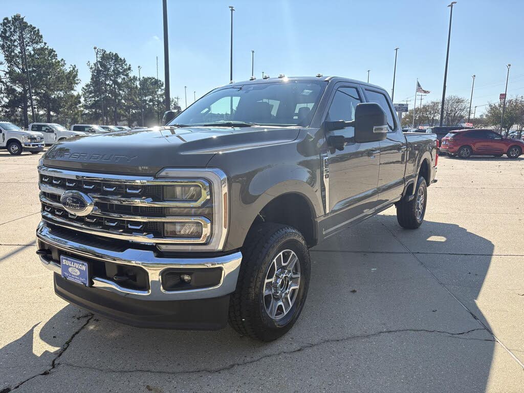 2026 Ford F-250 Super Duty Lariat Crew Cab 4WD