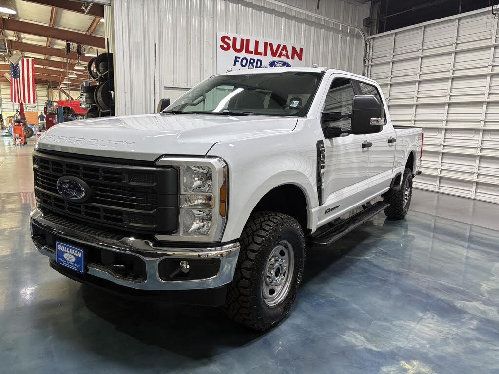 2026 Ford F-350 Super Duty XL Crew Cab 4WD