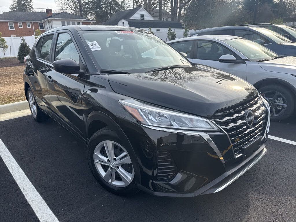 2024 Nissan Kicks S FWD