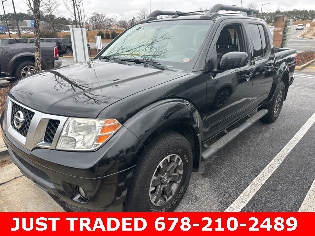2017 Nissan Frontier PRO-4X Crew Cab 4WD
