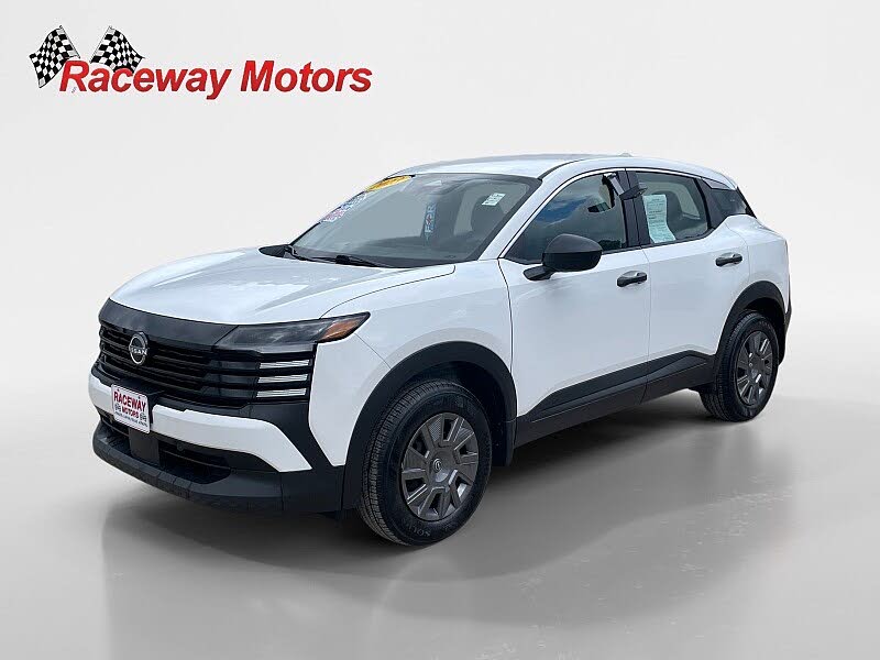 2025 Nissan Kicks S AWD