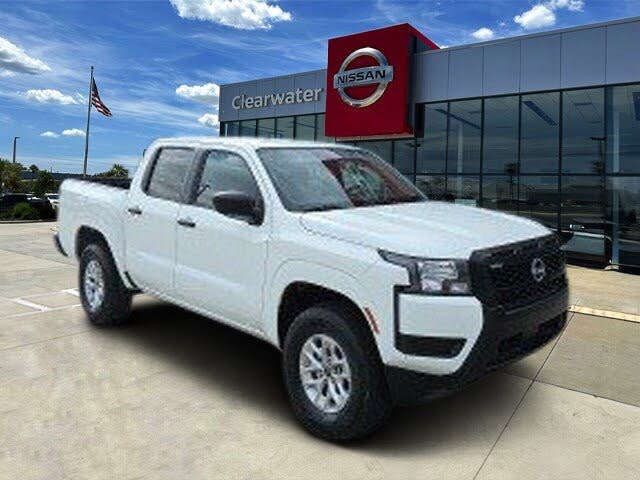 2025 Nissan Frontier S Crew Cab 4WD