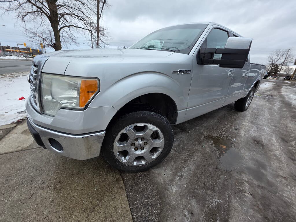 Ford F-150 XLT SuperCrew 4WD 2011