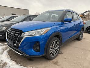 Nissan Kicks SV FWD