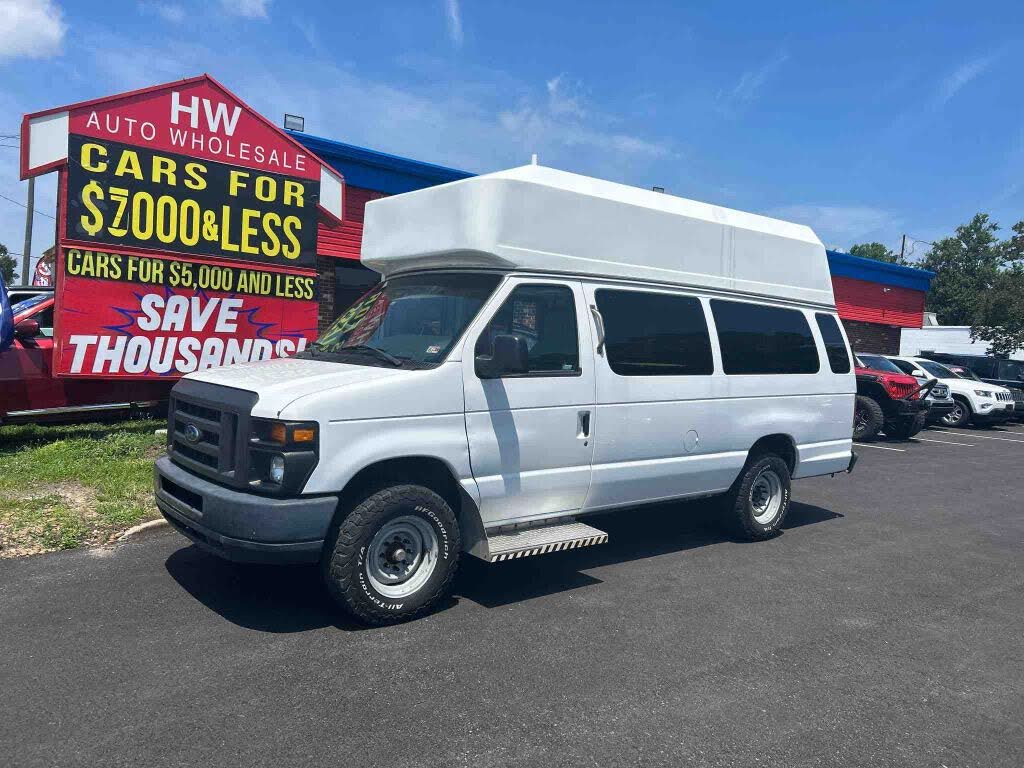 2013 Ford E-Series E-350 Super Duty Extended Cargo Van