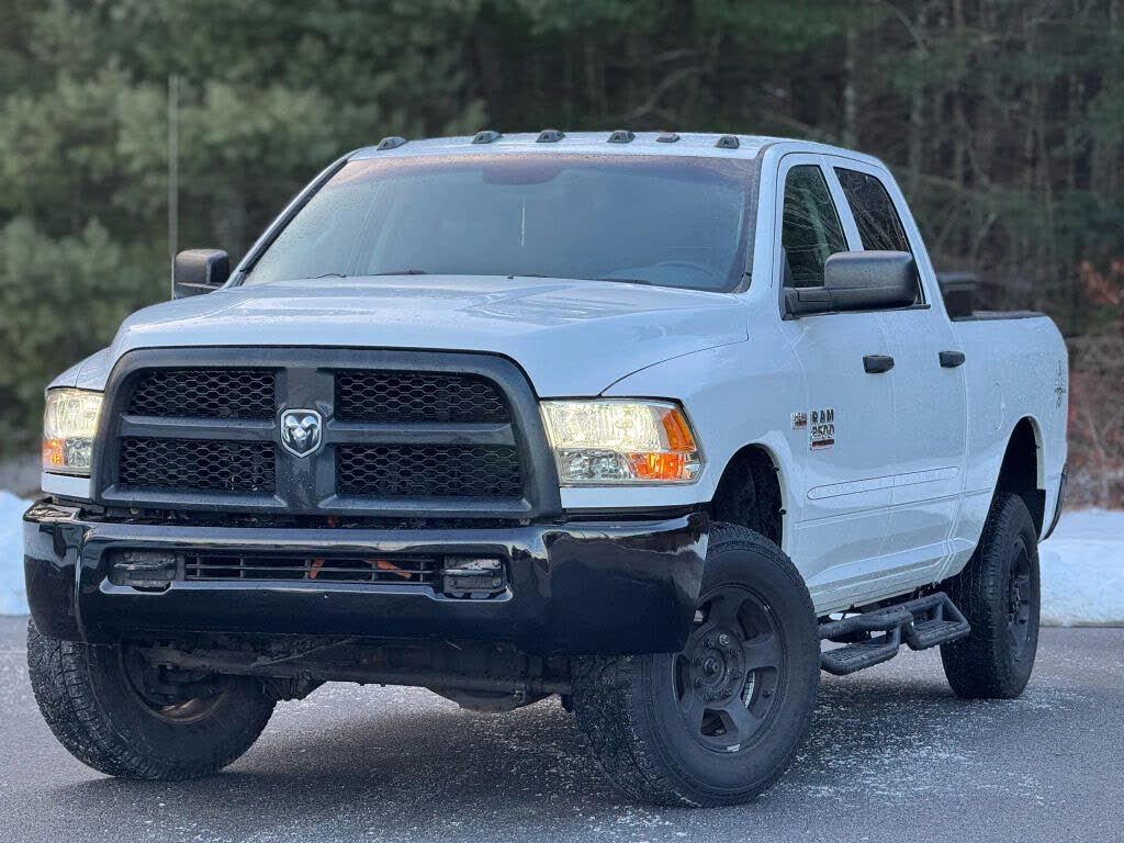2015 RAM 2500 Tradesman Crew Cab 4WD