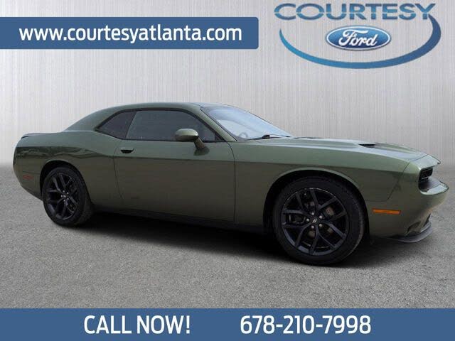 2020 Dodge Challenger SXT RWD