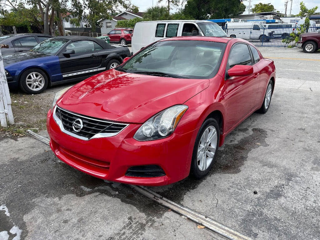 2012 Nissan Altima Coupe 2.5 S