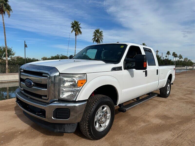 2015 Ford F-250 Super Duty XLT Crew Cab 4WD