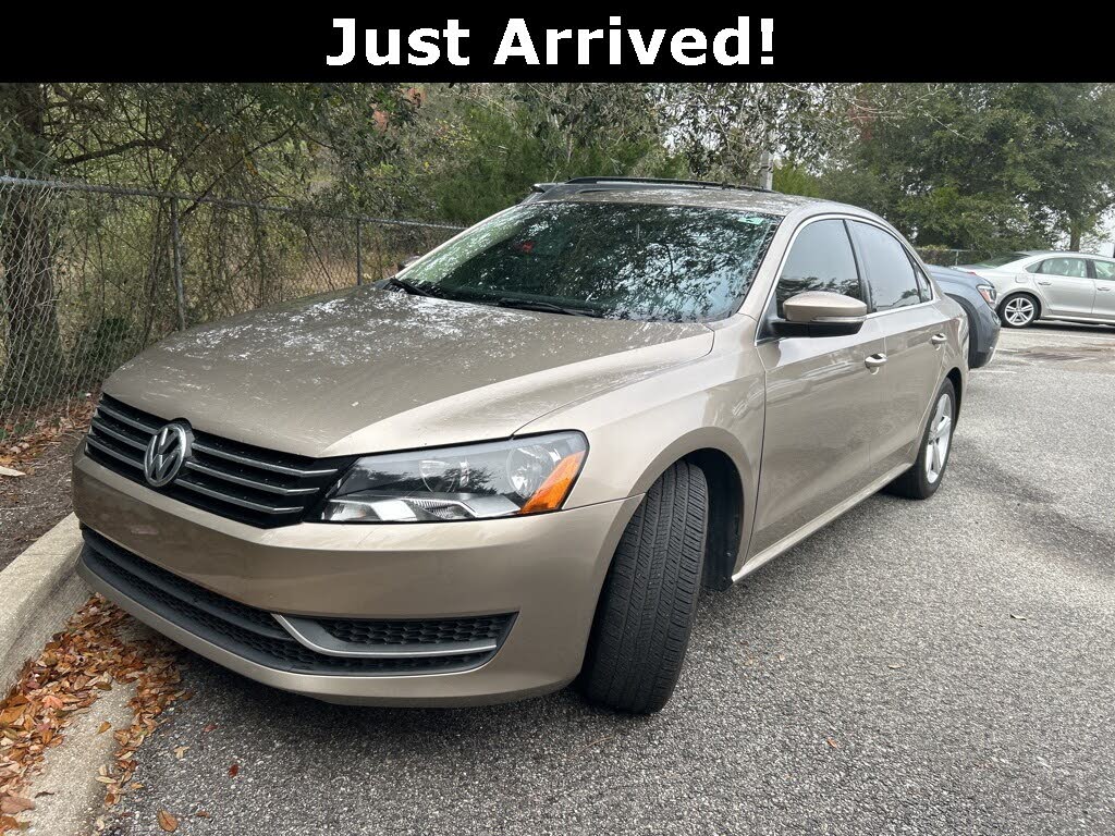 2015 Volkswagen Passat 1.8T SE FWD