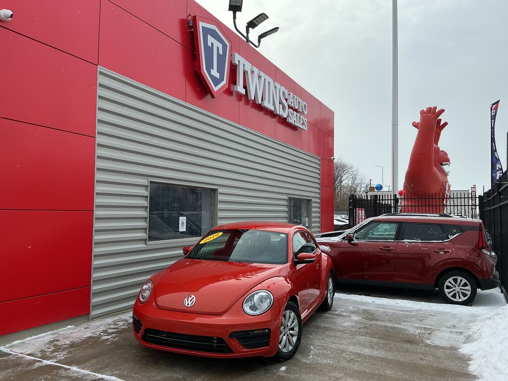 2019 Volkswagen Beetle 2.0T S Hatchback FWD