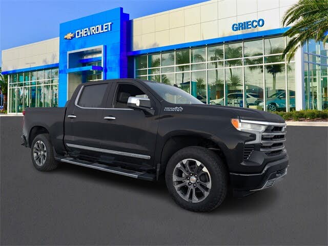 2026 Chevrolet Silverado 1500 High Country Crew Cab 4WD