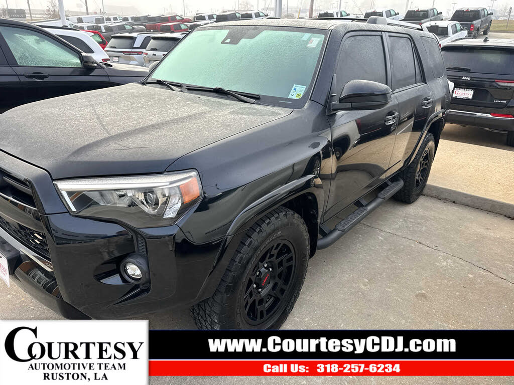 2022 Toyota 4Runner SR5 RWD