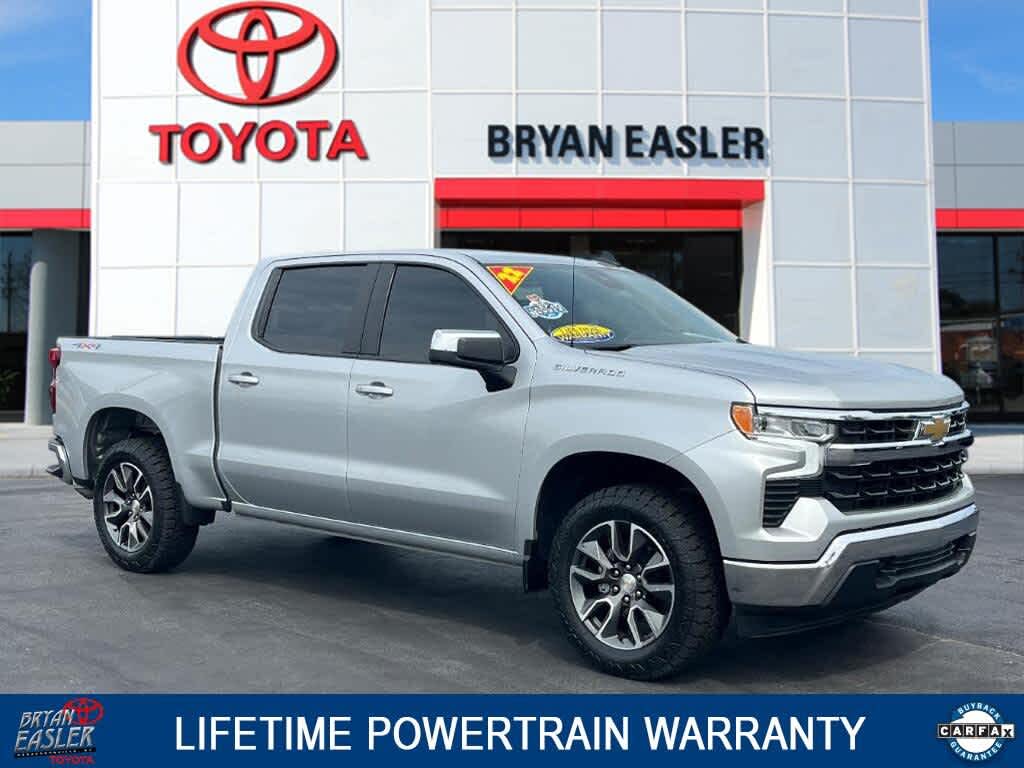 2022 Chevrolet Silverado 1500 LT Crew Cab 4WD