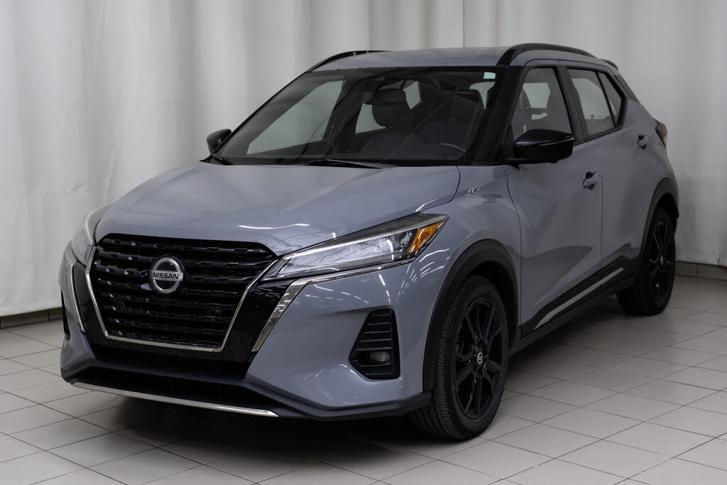 2021 Nissan Kicks SR FWD