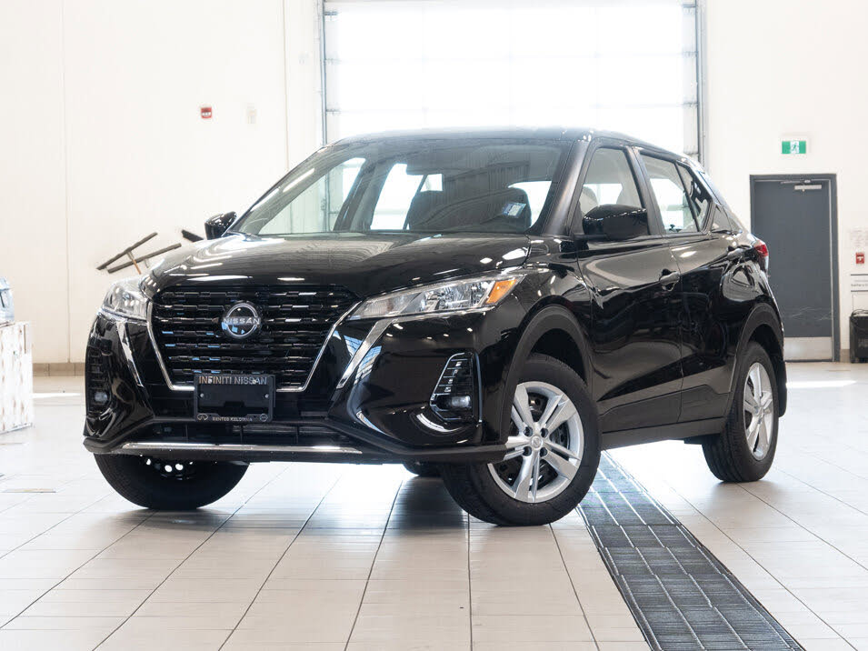 2025 Nissan Kicks S FWD