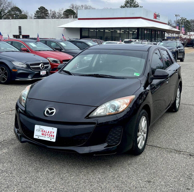 2012 Mazda MAZDA3 i Touring Hatchback