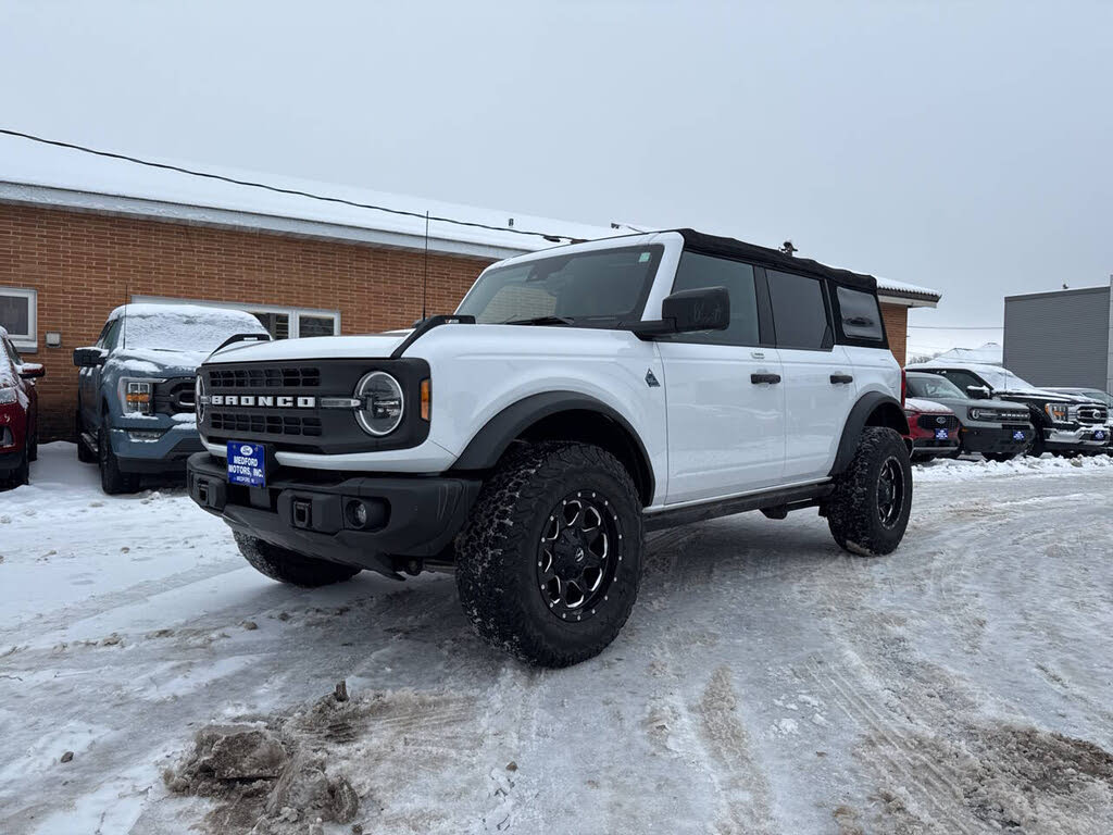 2022 Ford Bronco Black Diamond 4-Door 4WD