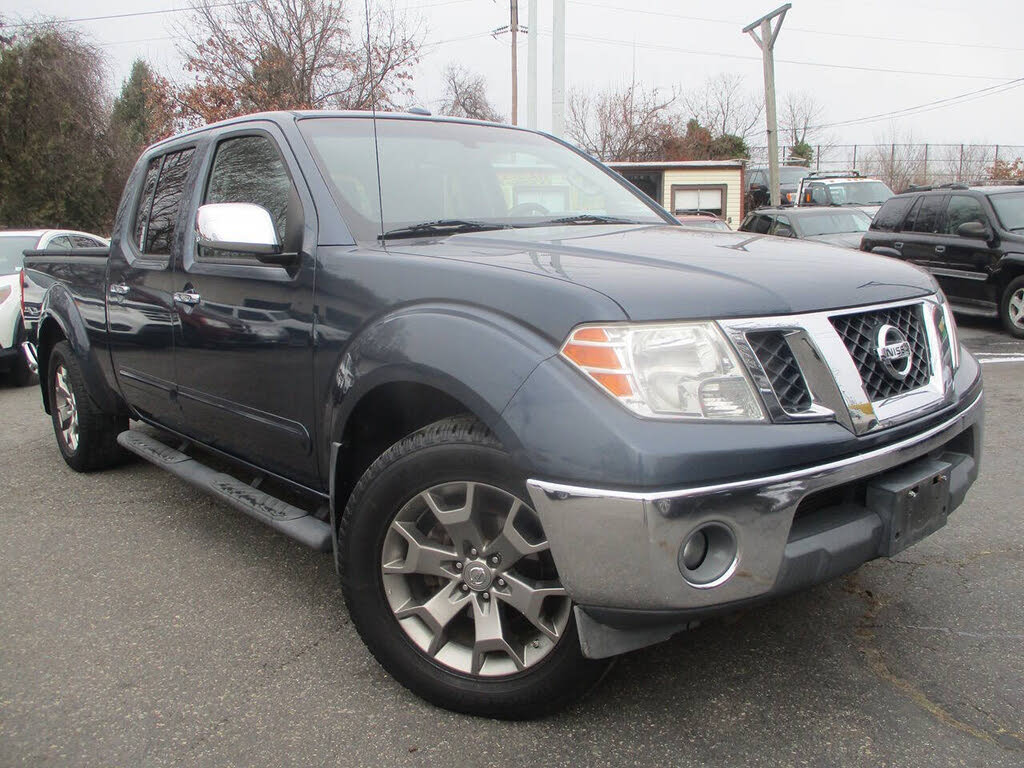 2015 Nissan Frontier SL Crew Cab 4WD