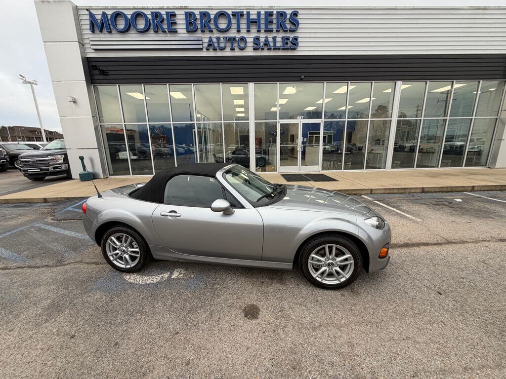 2015 Mazda MX-5 Miata Sport Convertible
