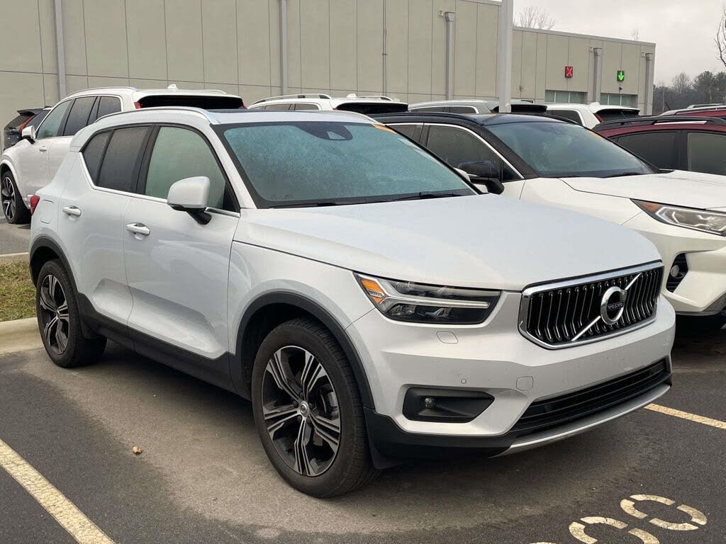 2022 Volvo XC40 T5 Inscription AWD