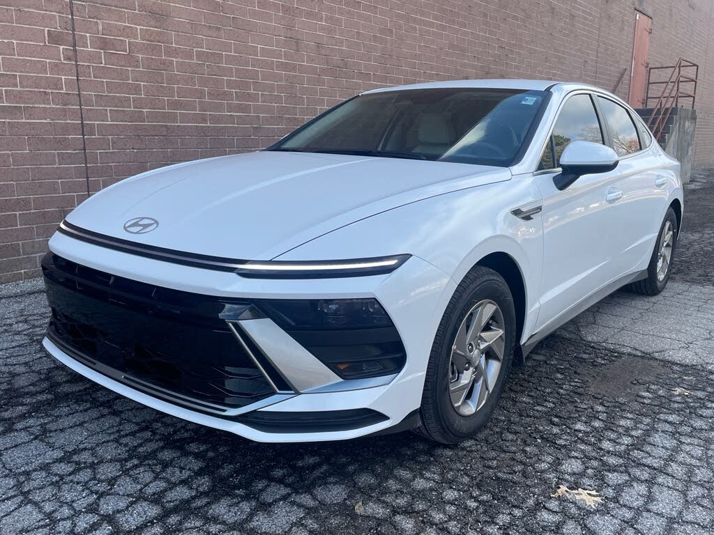 2026 Hyundai Sonata SE FWD