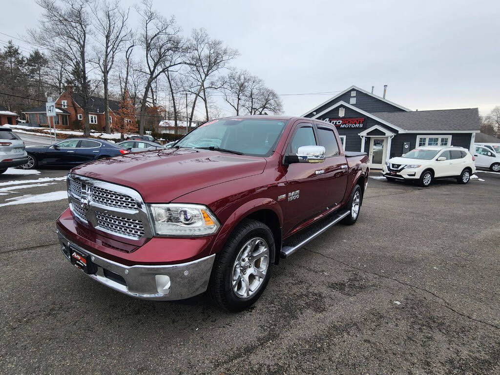2016 RAM 1500 Laramie Crew Cab 4WD
